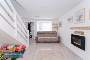 Sitting Room- click for photo gallery